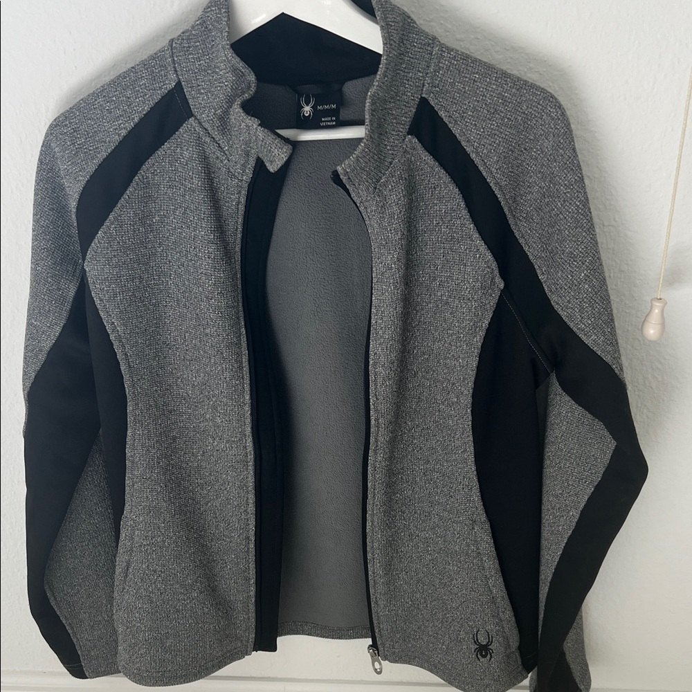 Spyder Two-Tone Gray and Black Jacket